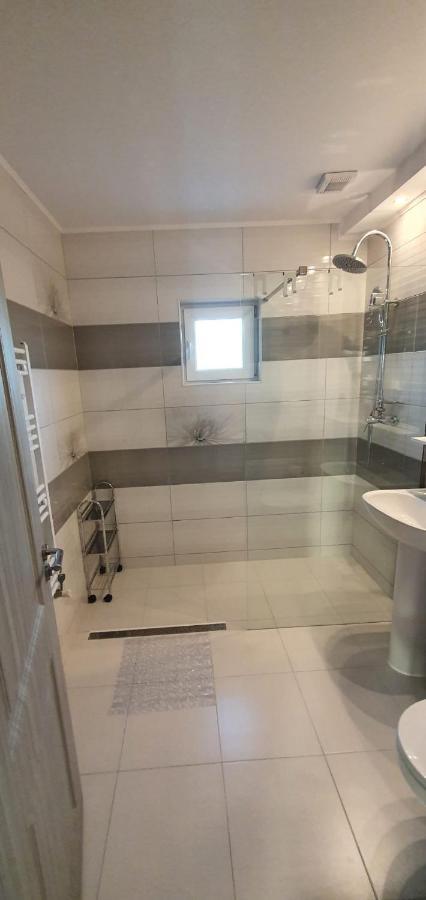 Casa Valentin Villa Corbu  Eksteriør billede
